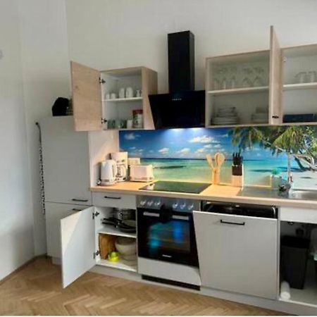 Klimatisiertes Dachgeschoss City Apartment In Zentrum Wiens ภายนอก รูปภาพ