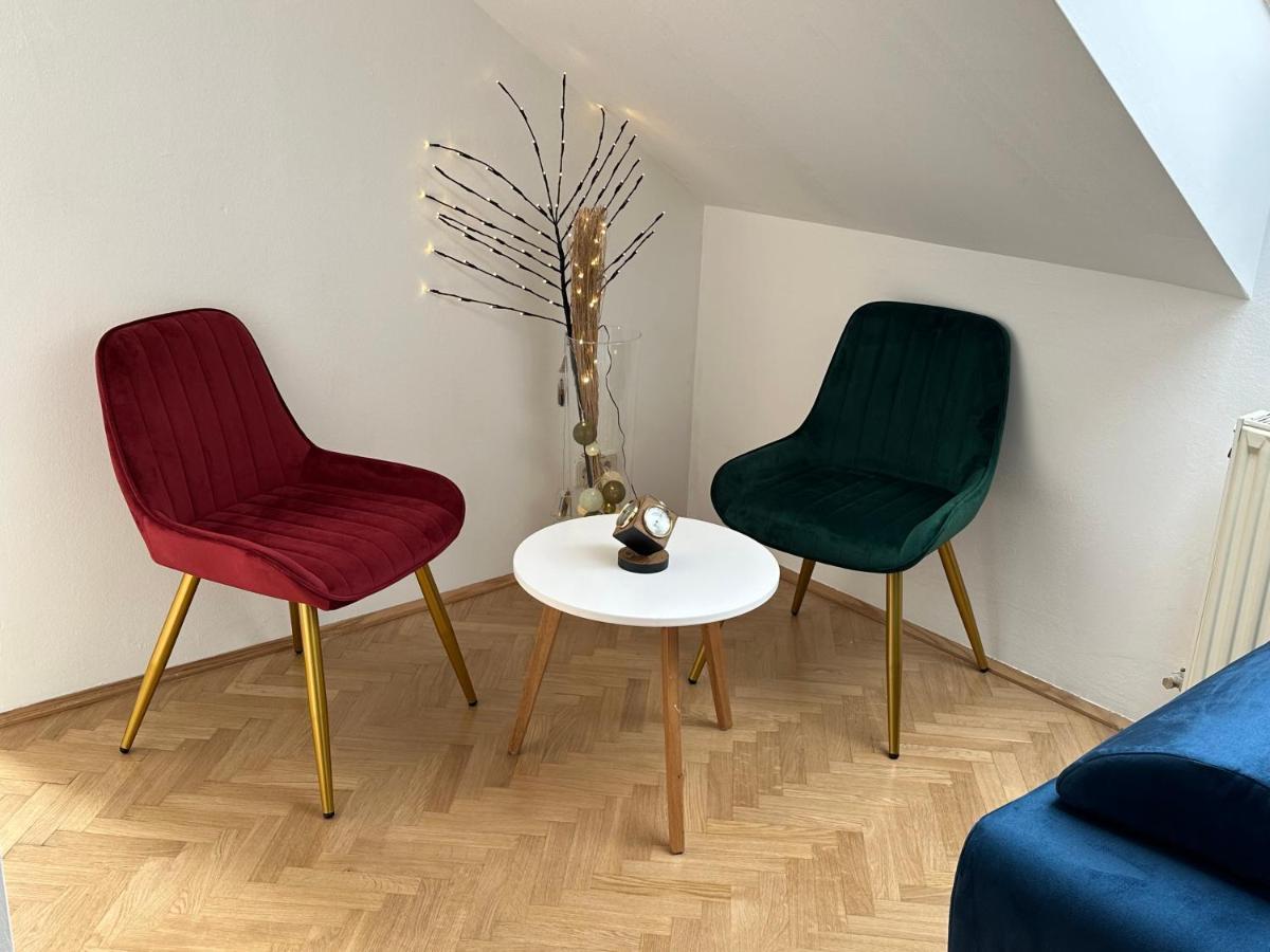 Klimatisiertes Dachgeschoss City Apartment In Zentrum Wiens ภายนอก รูปภาพ