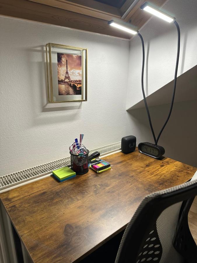 Klimatisiertes Dachgeschoss City Apartment In Zentrum Wiens ภายนอก รูปภาพ