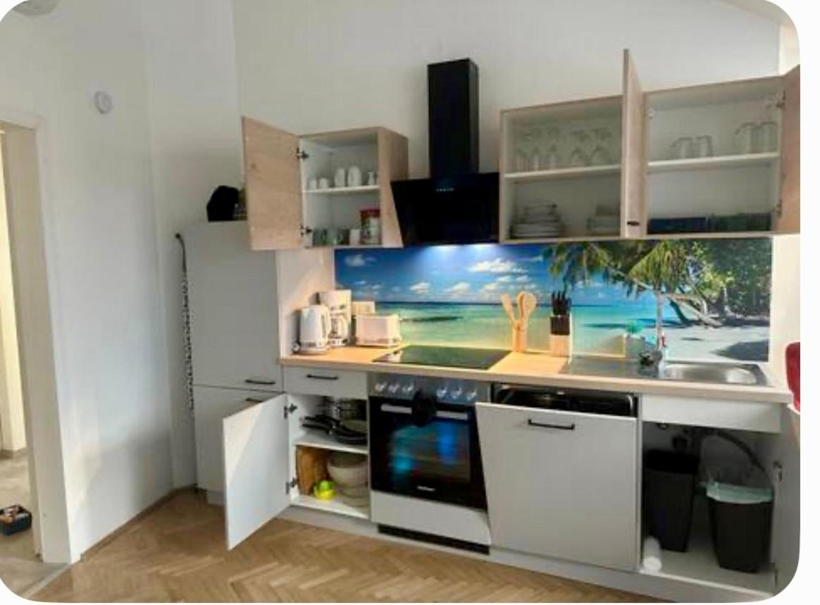 Klimatisiertes Dachgeschoss City Apartment In Zentrum Wiens ภายนอก รูปภาพ