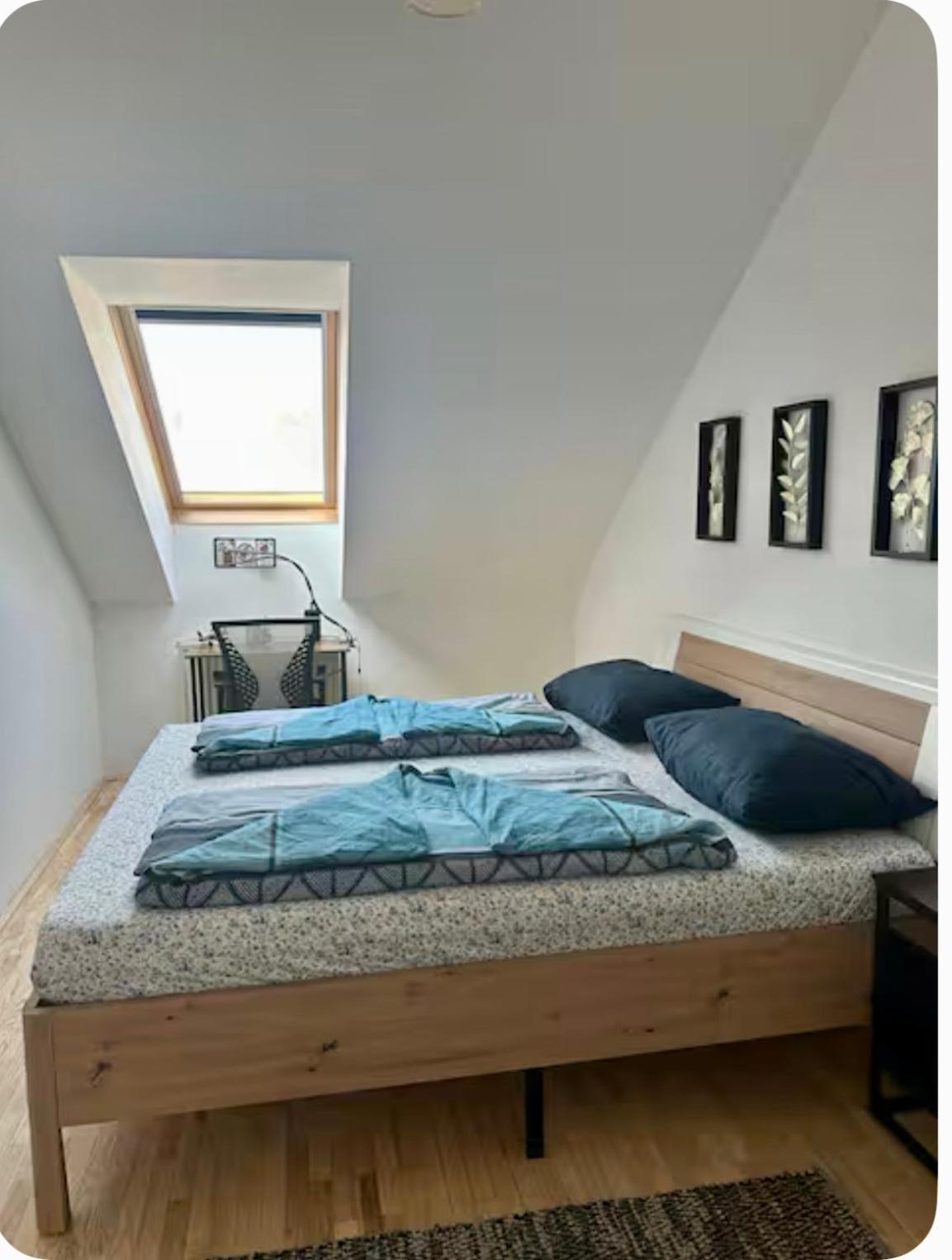 Klimatisiertes Dachgeschoss City Apartment In Zentrum Wiens ภายนอก รูปภาพ