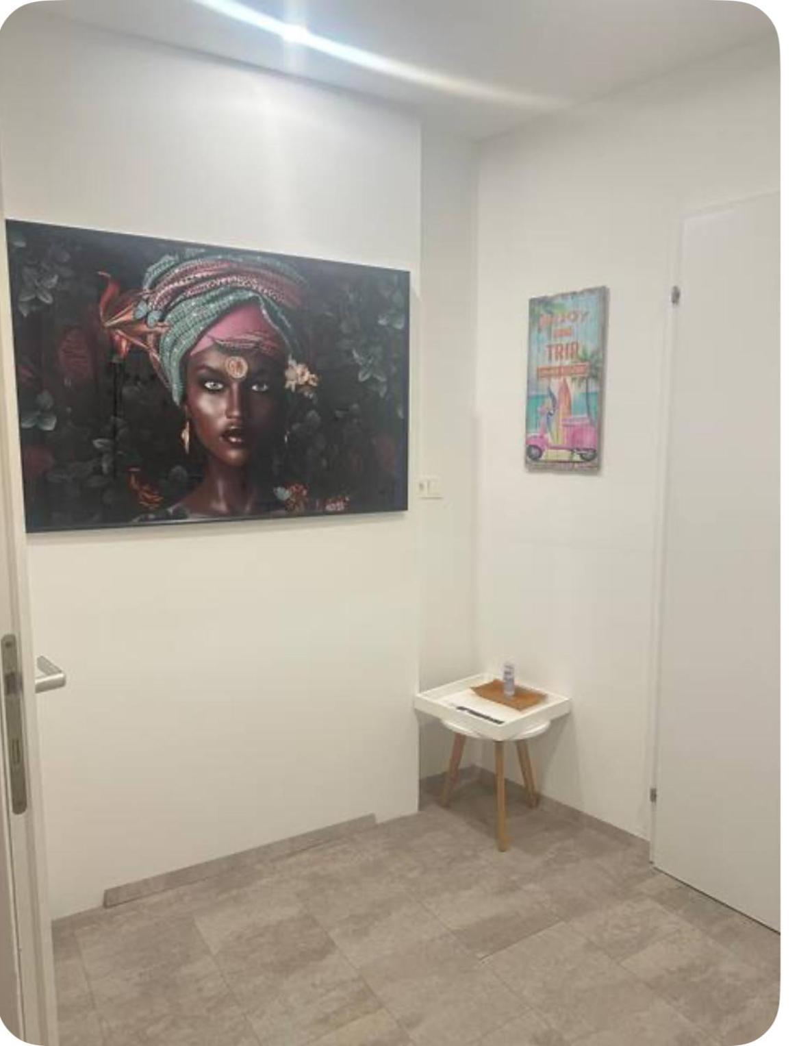 Klimatisiertes Dachgeschoss City Apartment In Zentrum Wiens ภายนอก รูปภาพ
